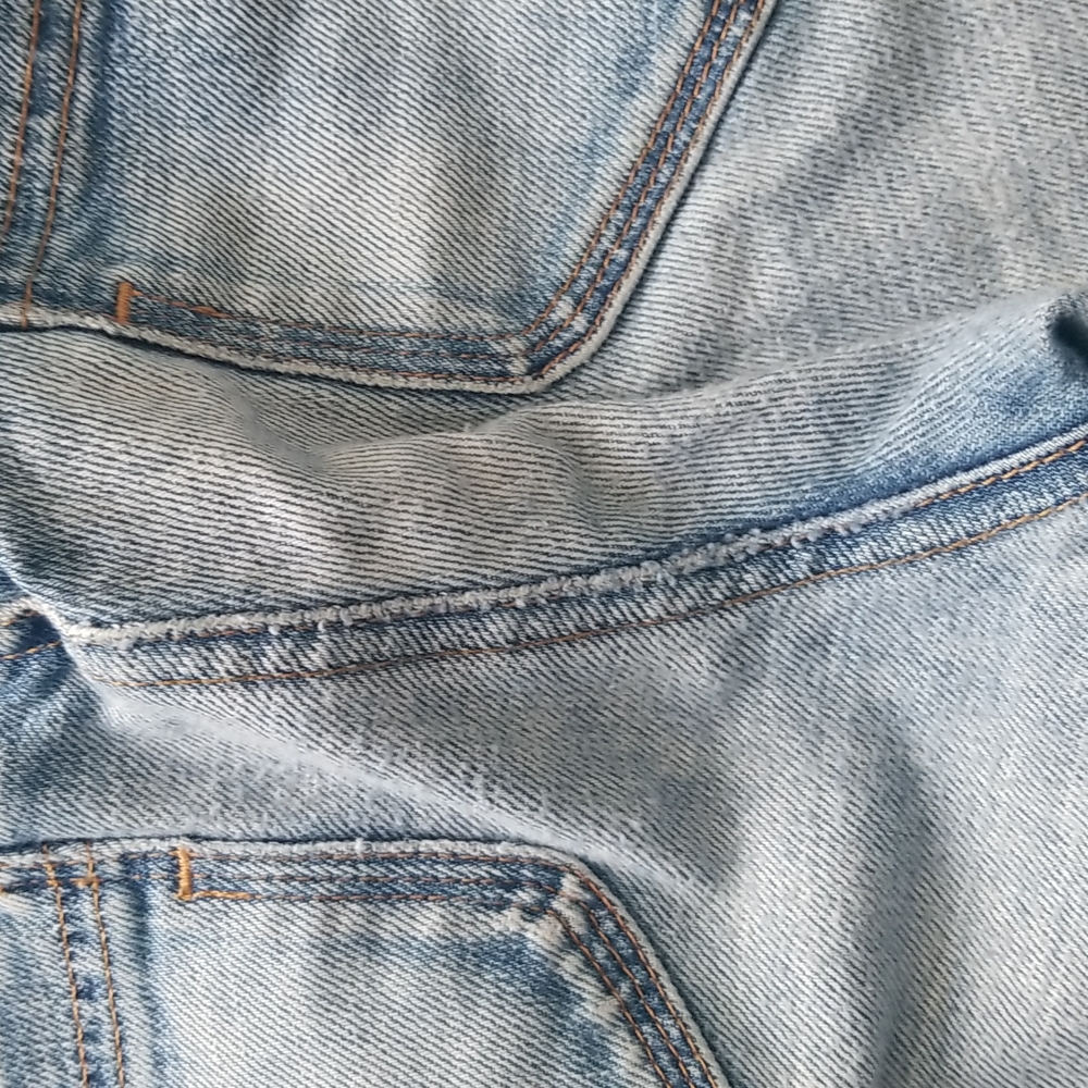 Jeans - Picture 4 of 4